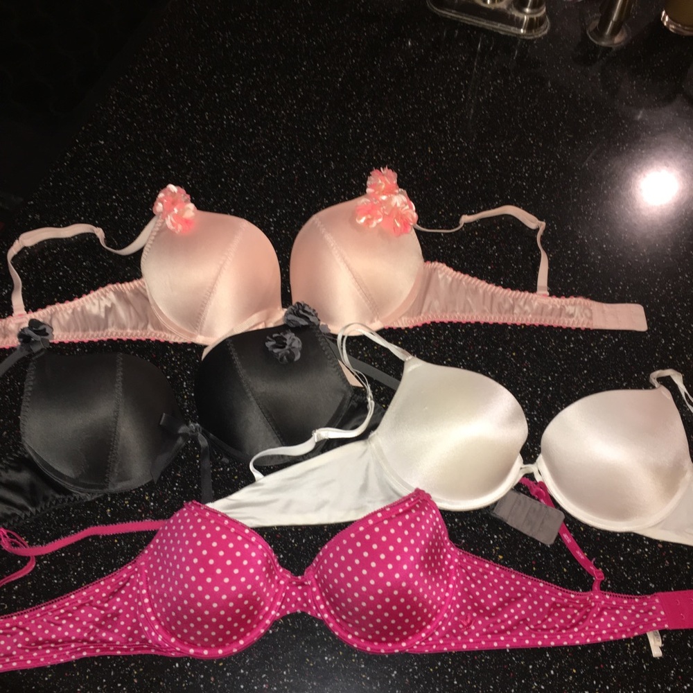 Arie (American Eagle) bras